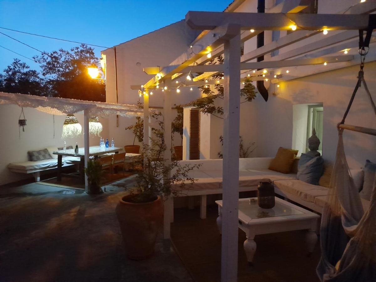 Hotel La Pluma Iznájar Exterior foto
